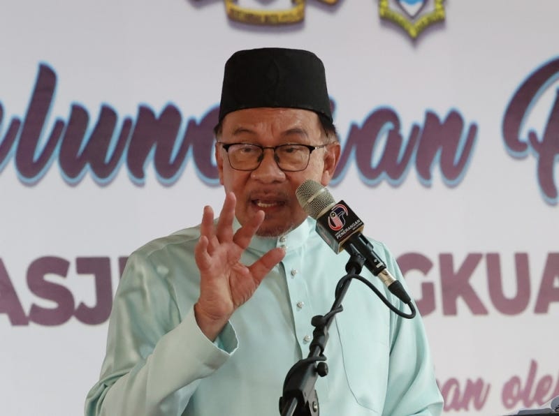 Anwar: Give unity govt time to prove good governance Anwar: Give unity govt time to prove good governance
