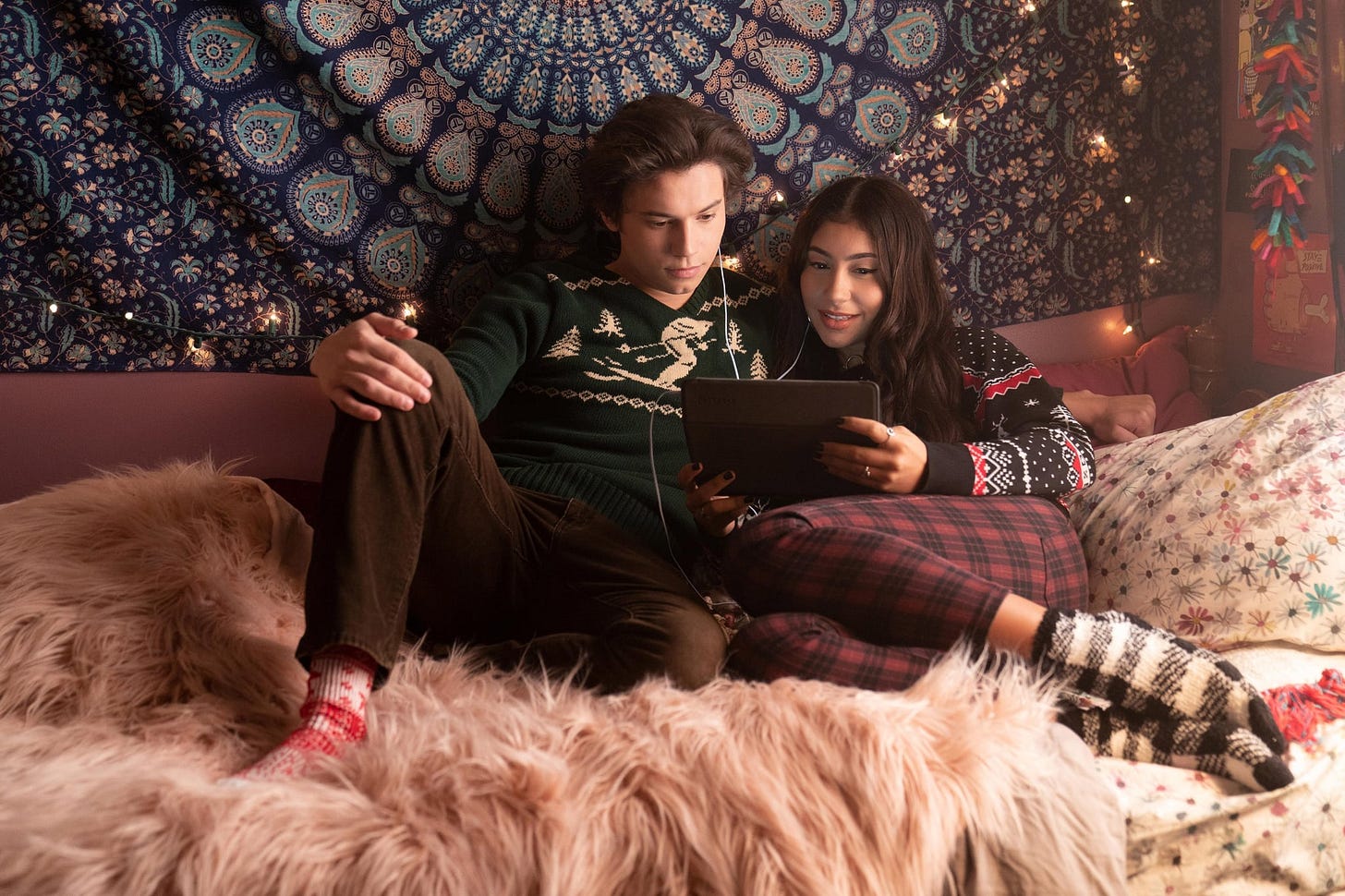 What Happens to Felix and Pilar in the "Love, Victor" Season 3 Finale? | A  Full Breakdown of the "Love, Victor" Season 3 Finale | POPSUGAR  Entertainment Photo 5