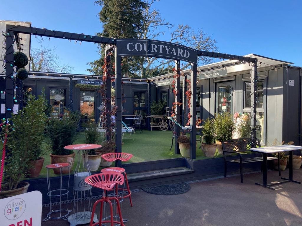 Shepperton, Surrey TW17 Shop - £667 pcm (£154 pw) Shepperton, Surrey TW17 Shop - £667 pcm (£154 pw)