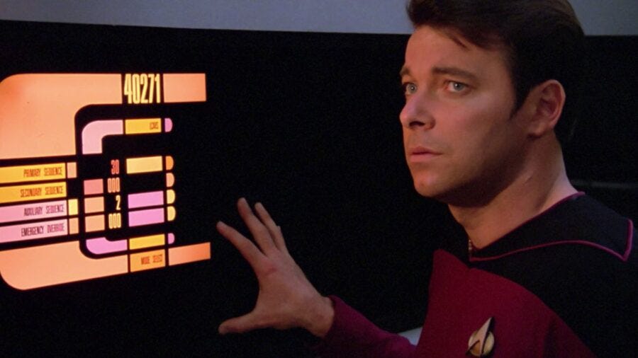 The Mysterious Star Trek TNG Computer Voice Fans Are Still Trying To Decode  | GIANT FREAKIN ROBOT