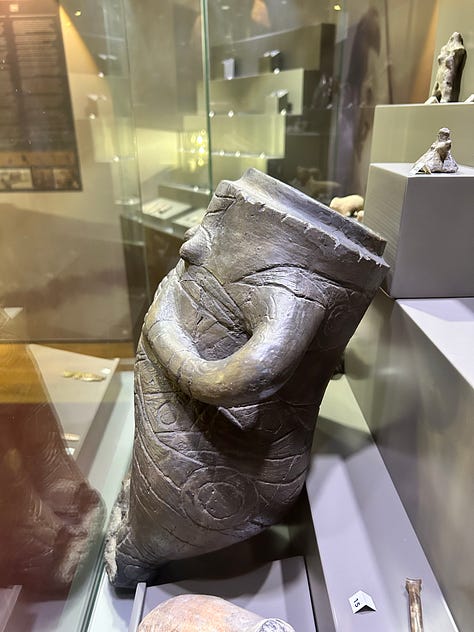 neolithic goddess vidra artifact