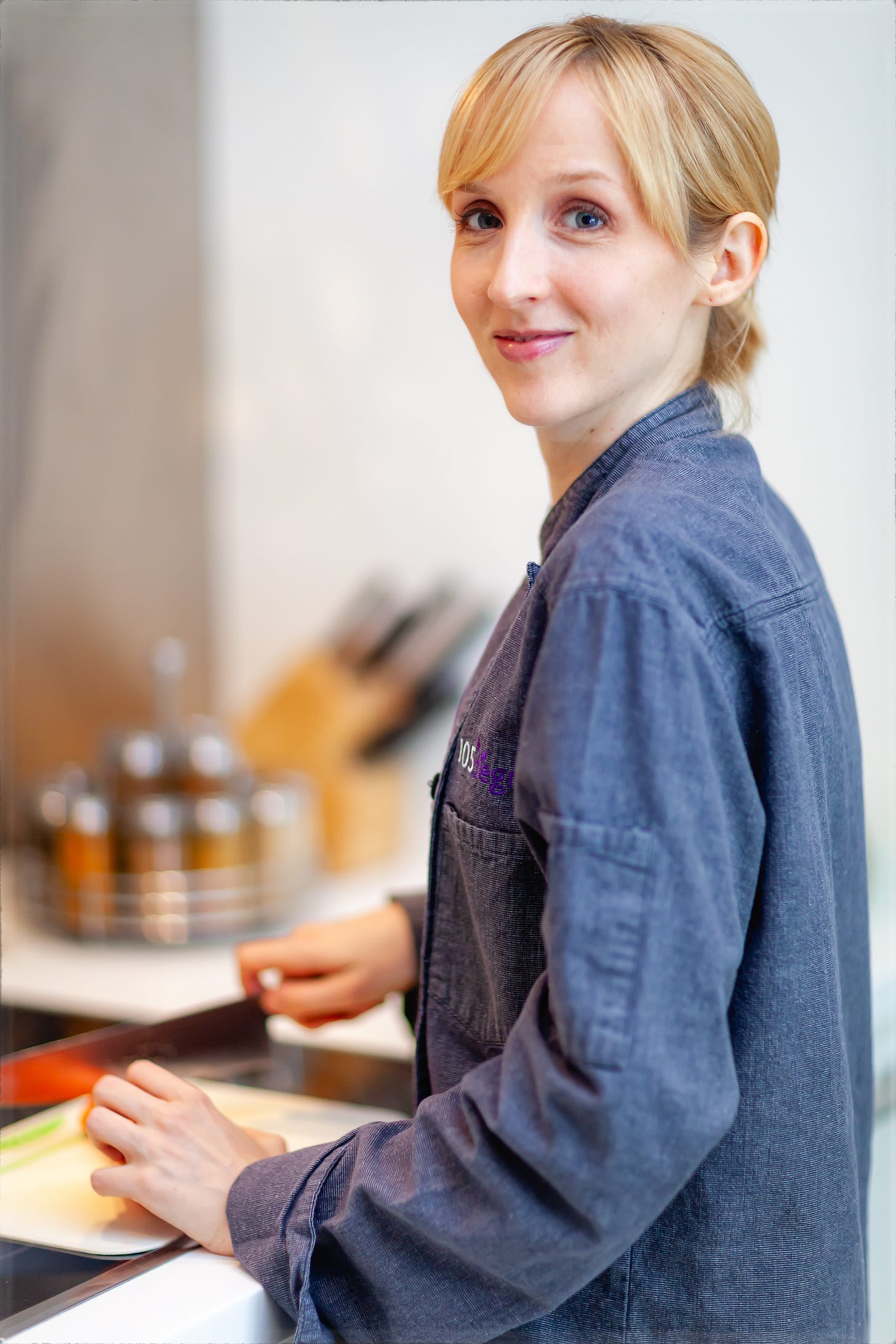 Jennifer Robertson Jennifer Robertson