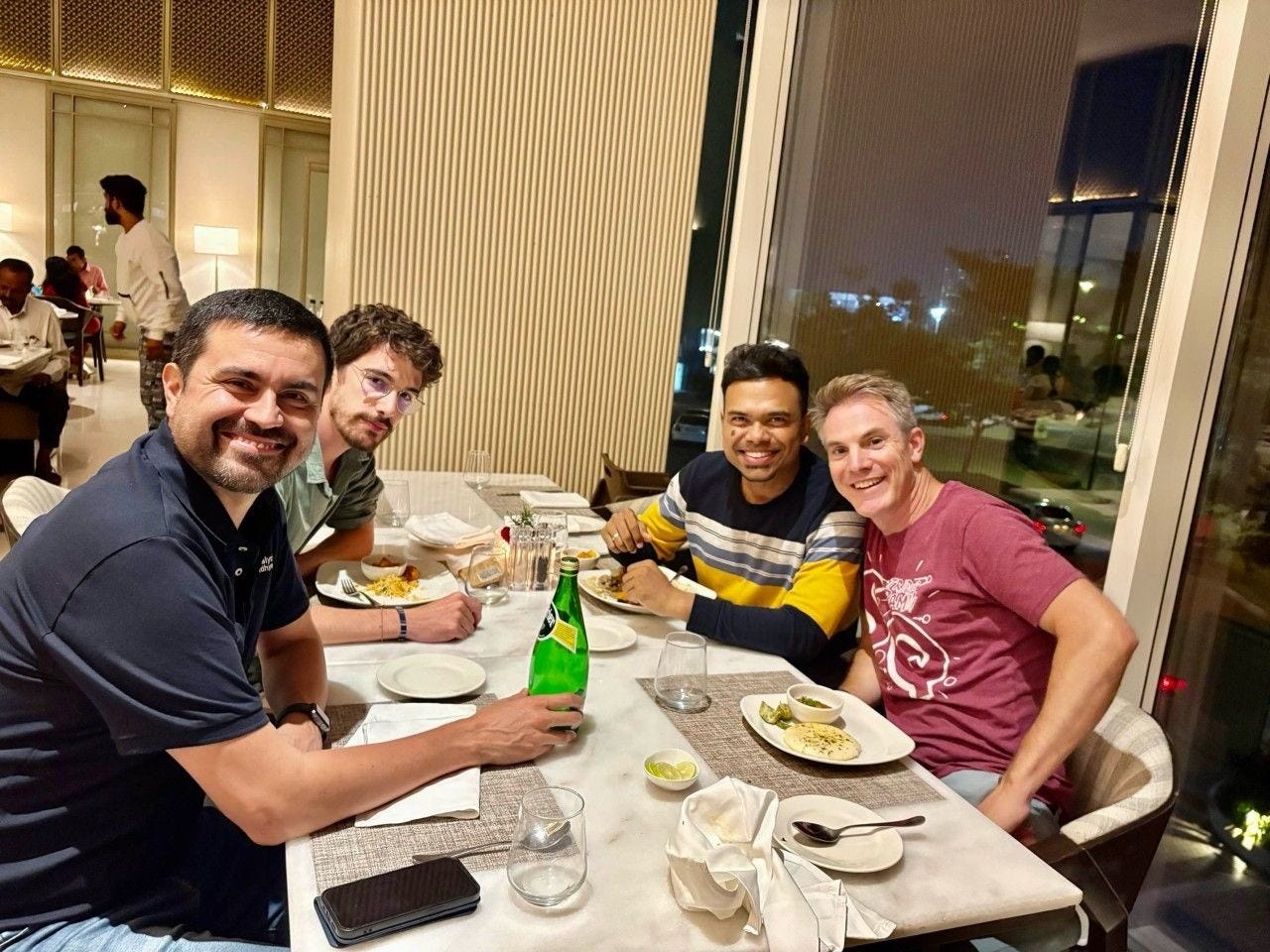 No alternative text description for this image