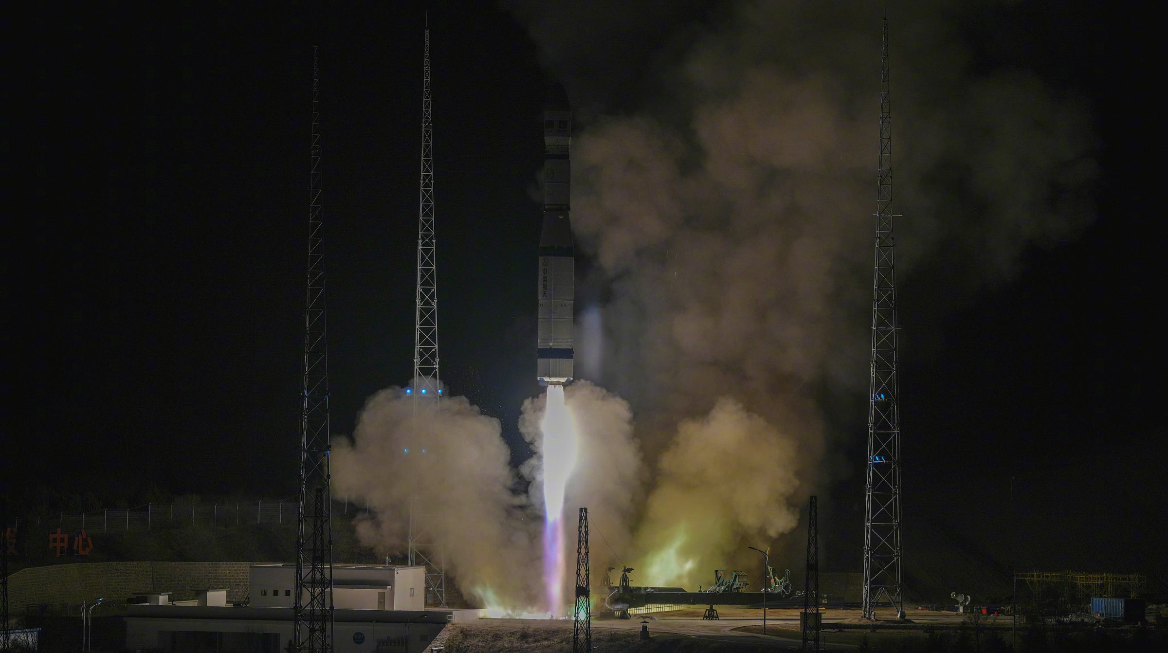 The Long March 6 Y15 vehicle lifting off from Launch Complex 16 at the Taiyuan Satellite Launch Center on April 25th 2026.