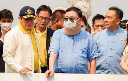 thaksinchiangmai23.jpg
