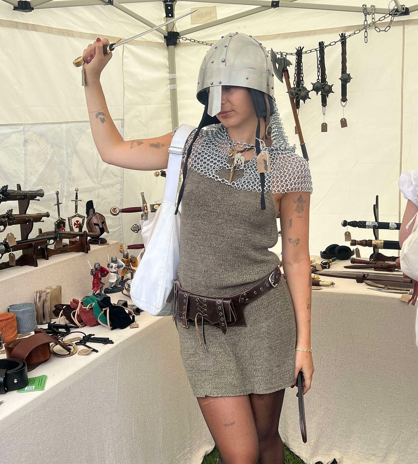 No description available.