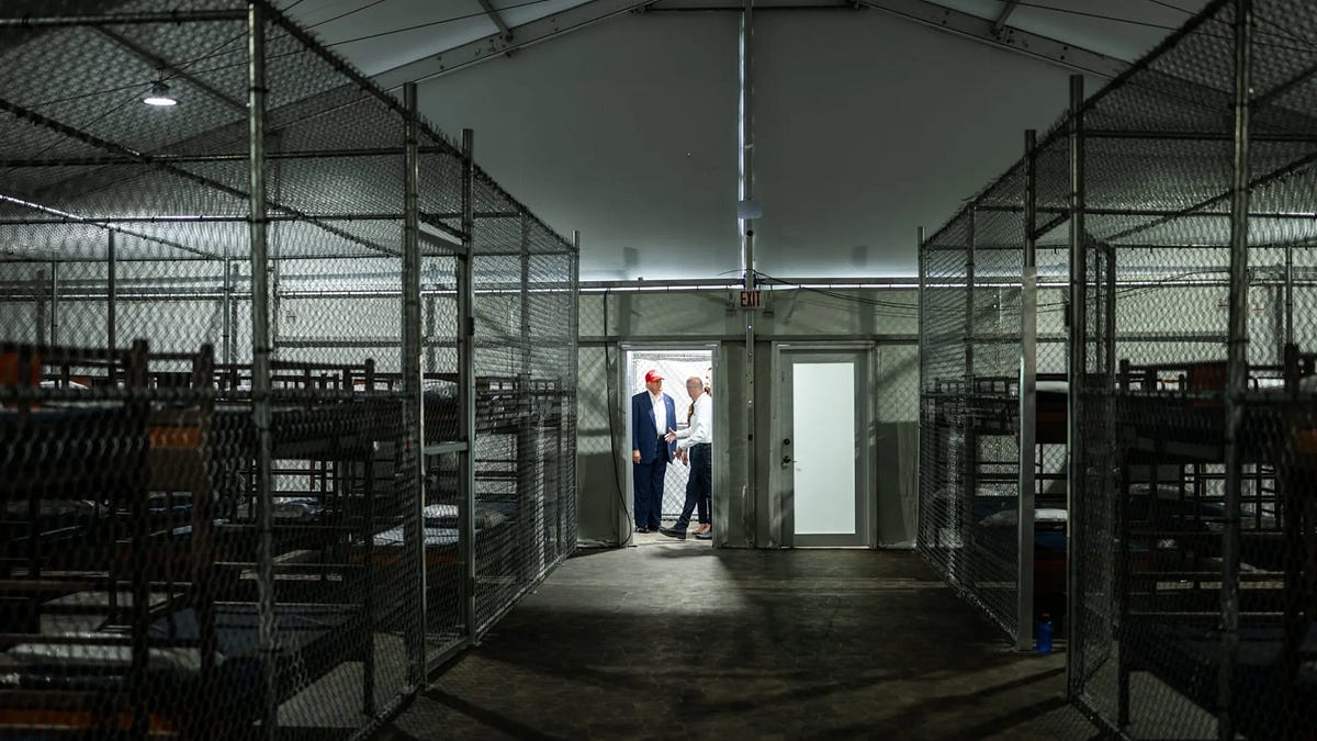 Florida governor announces closure of immigration detention center