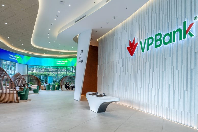 VPBank tiếp tục thăng hạng về giá trị thương hiệu, đạt 1,35 tỷ USD- Ảnh 1. VPBank tiếp tục thăng hạng về giá trị thương hiệu, đạt 1,35 tỷ USD- Ảnh 1.