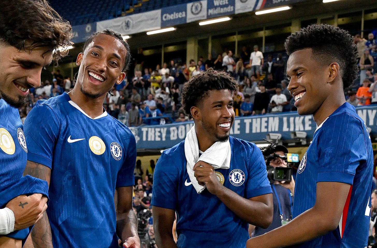 Chelsea trio called up to Brazil national team | We Ain't Got No History