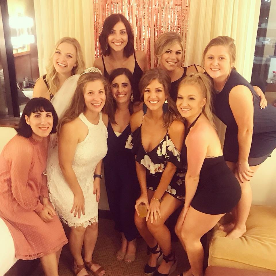 40960964_10155768464571680_7305870654761336832_n