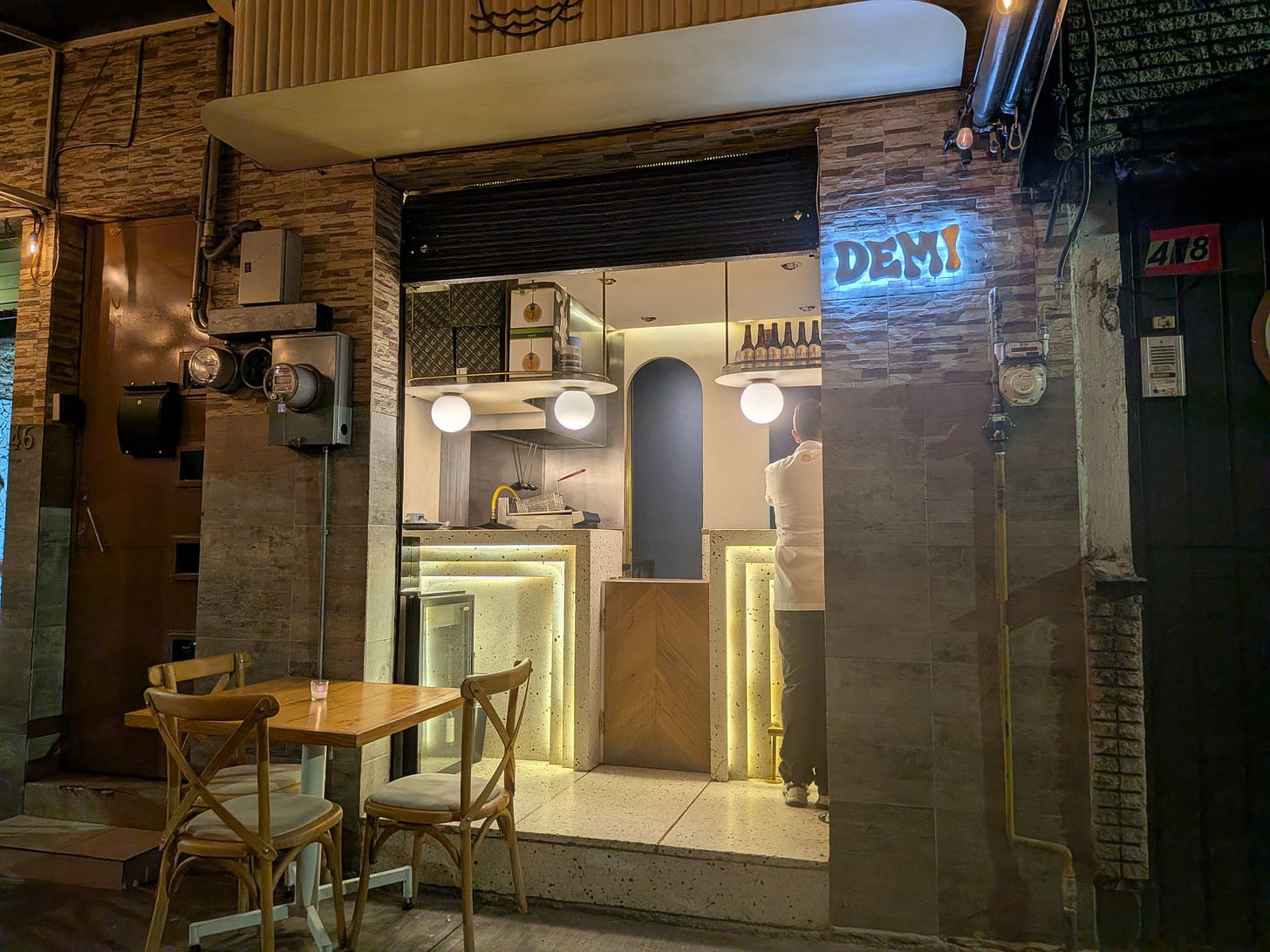 Exterior of Demi restaurant in Mexico City