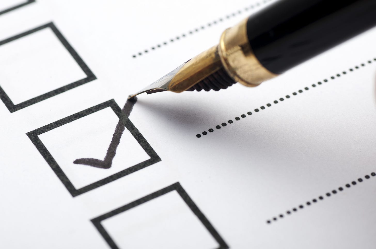 Checklist-shutterstock_688815337 Checklist-shutterstock_688815337