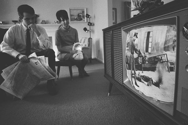 The Truth about the Five O' Clock Follies — History News Network The Truth about the Five O' Clock Follies — History News Network