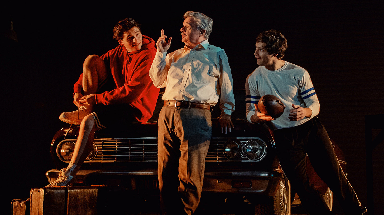 Death of a Salesman' on Broadway Has Help From Something Old - The New York Times Death of a Salesman' on Broadway Has Help From Something Old - The New York Times