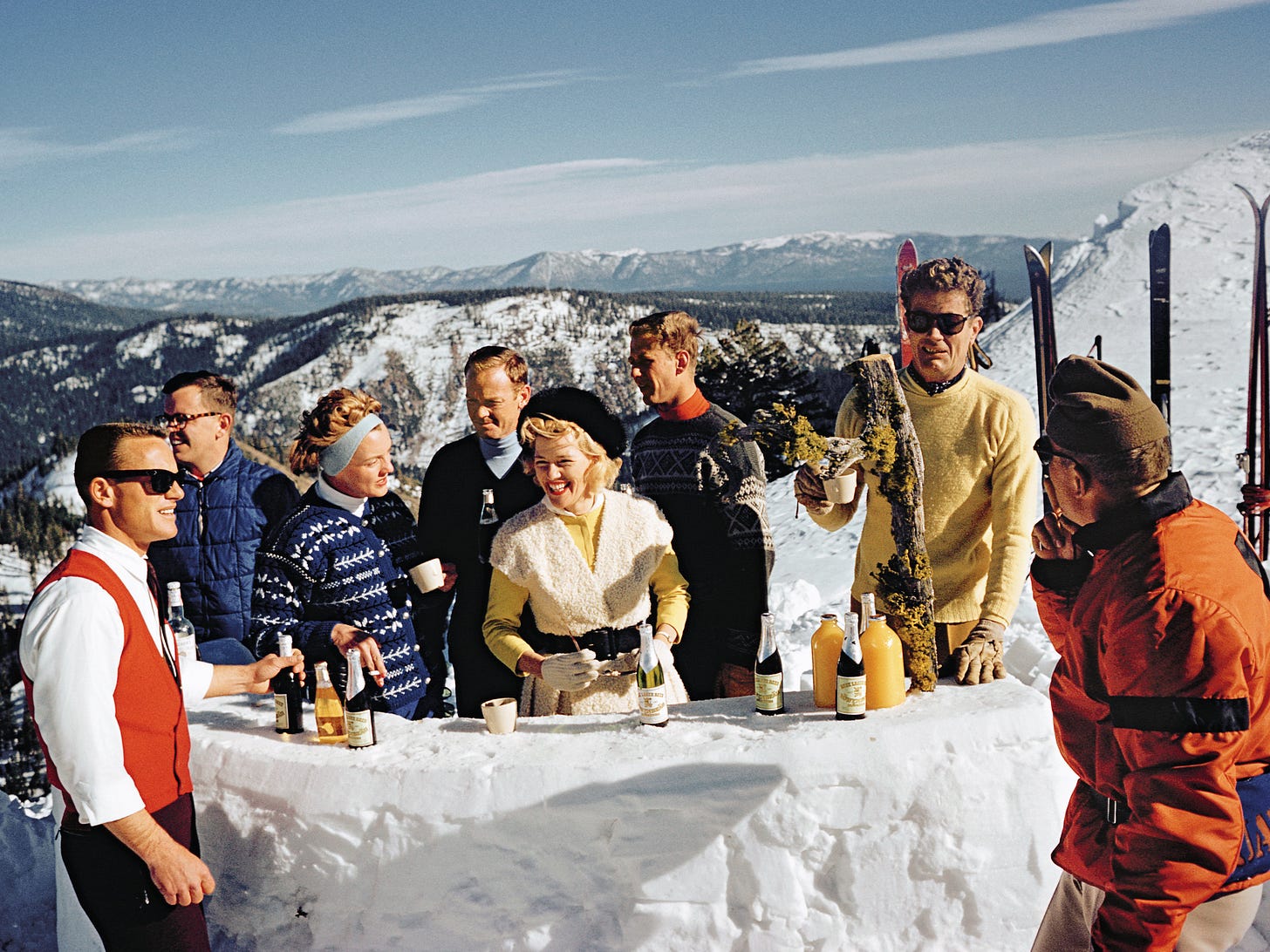 Slim Aarons started out photographing war – but his greatest assignment was  in the trenches of fashion | The Independent