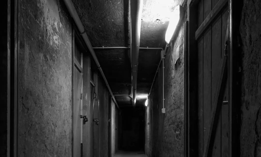 The Mad Ophelias: Chapter 6