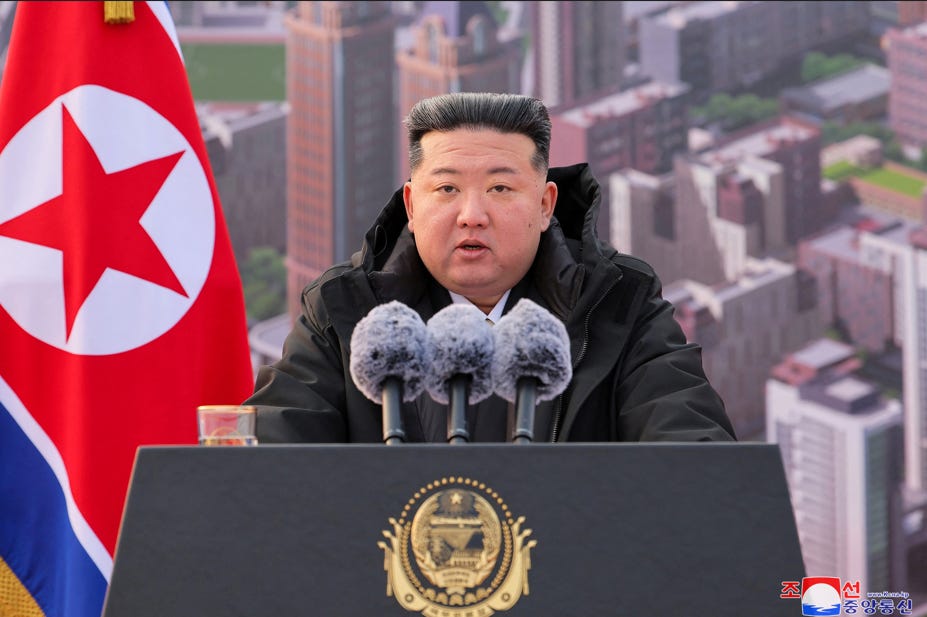 Coreia do Norte: Kim Jong-un pede para soldados se prepararem para “guerra  real”