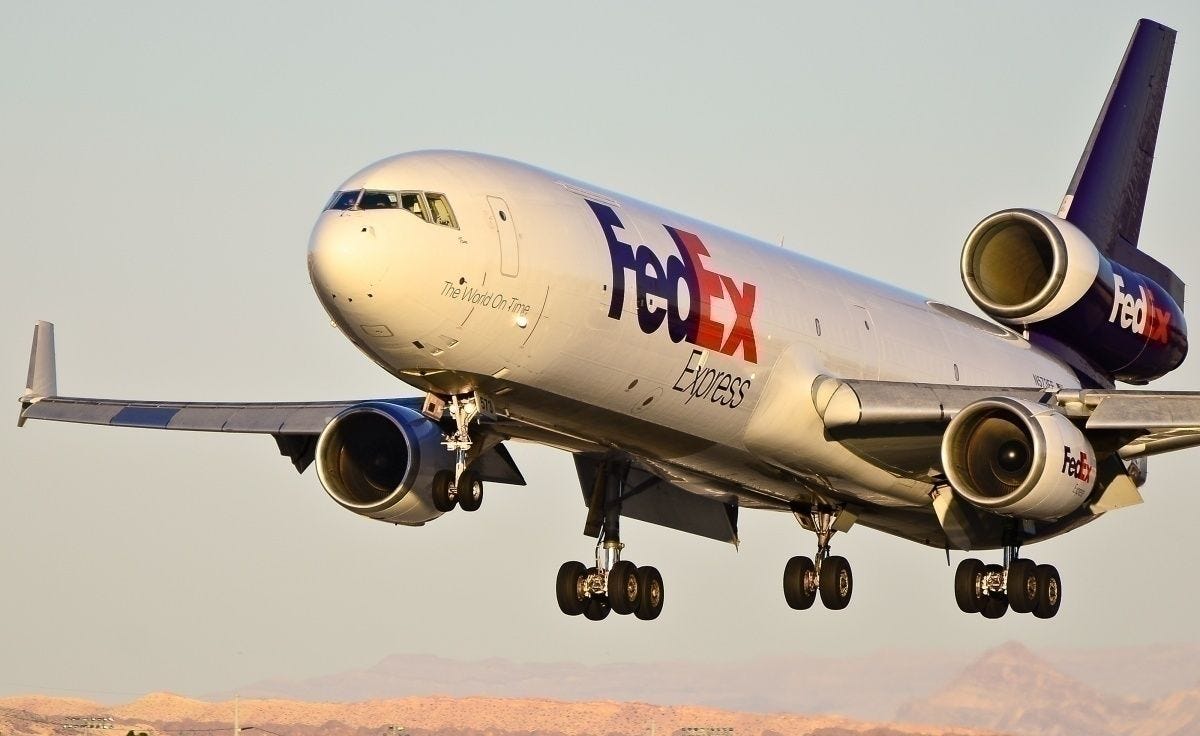 FedEx MD 11 Loses Nose Wheel Departing San Antonio