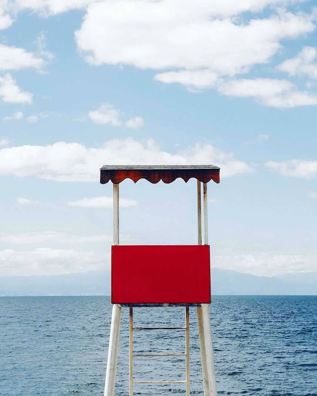 No photo description available.