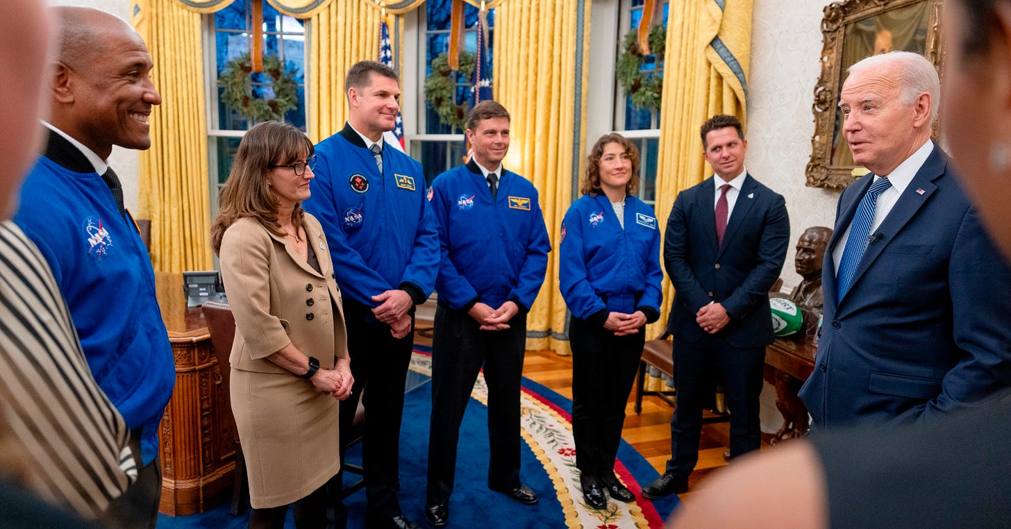 Artemis II crew invited to the White House - Canadian Space Agency
