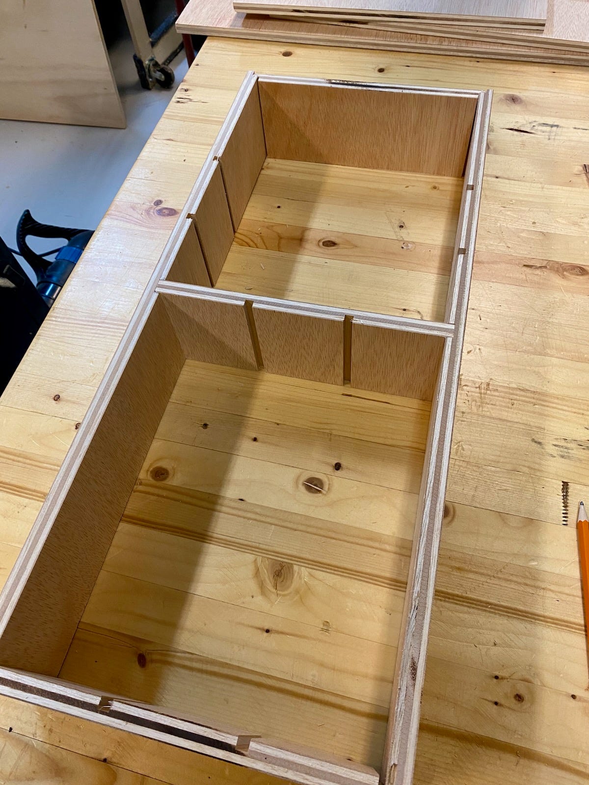 Box Without Dividers