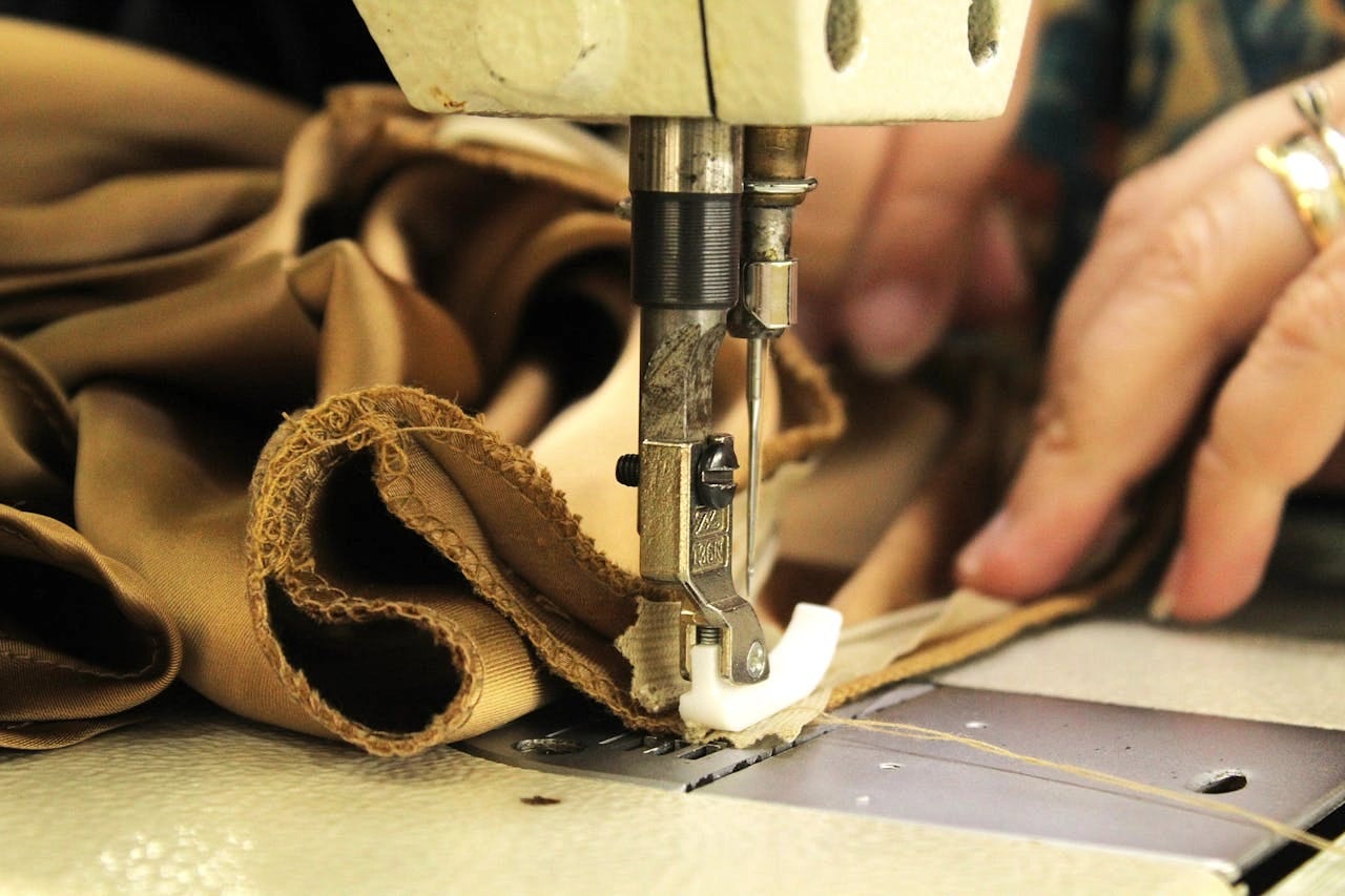 The Complete Clothing Manufacturing Process Explained