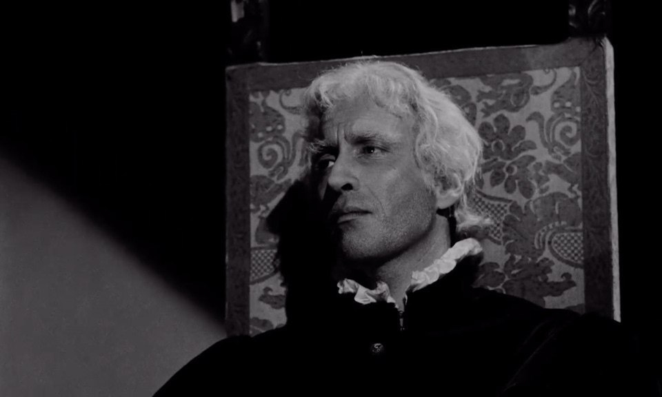 File:Sfida al diavolo (1963) Christopher Lee.png