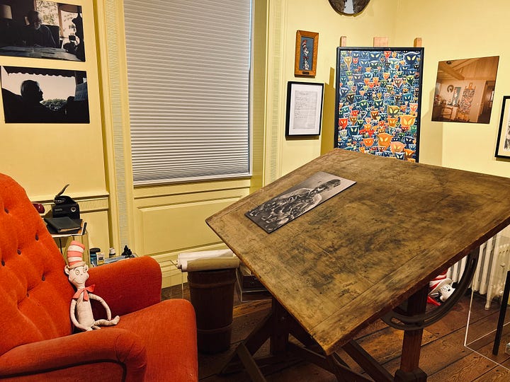 exhibits, galleries, displays