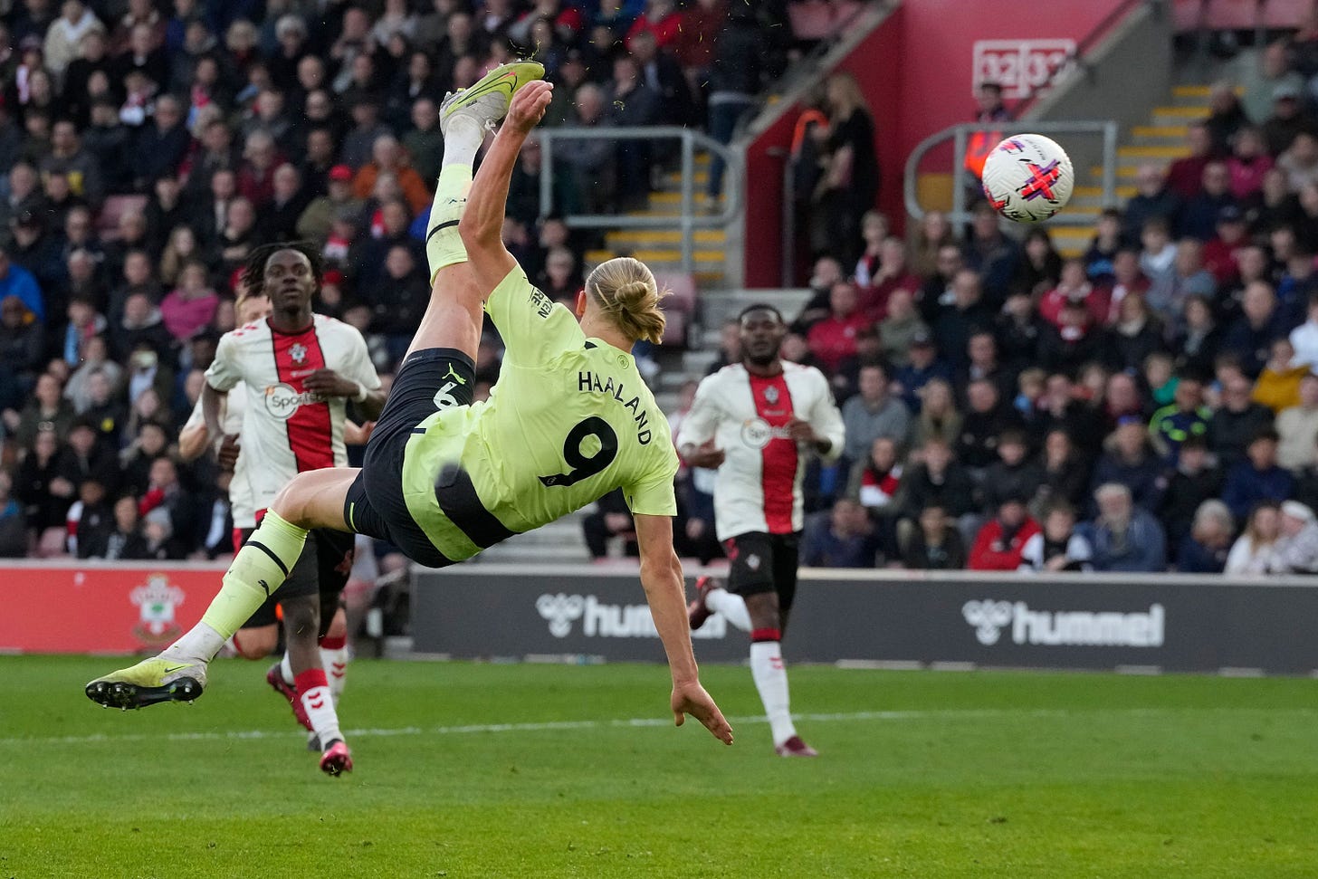 Erling Haaland's outrageous goal shatters more records and draws  comparisons to Messi and Ronaldo | CNN
