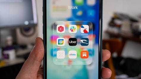 iOS 26 transparent design