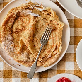 Oat crêpes, and timid spring