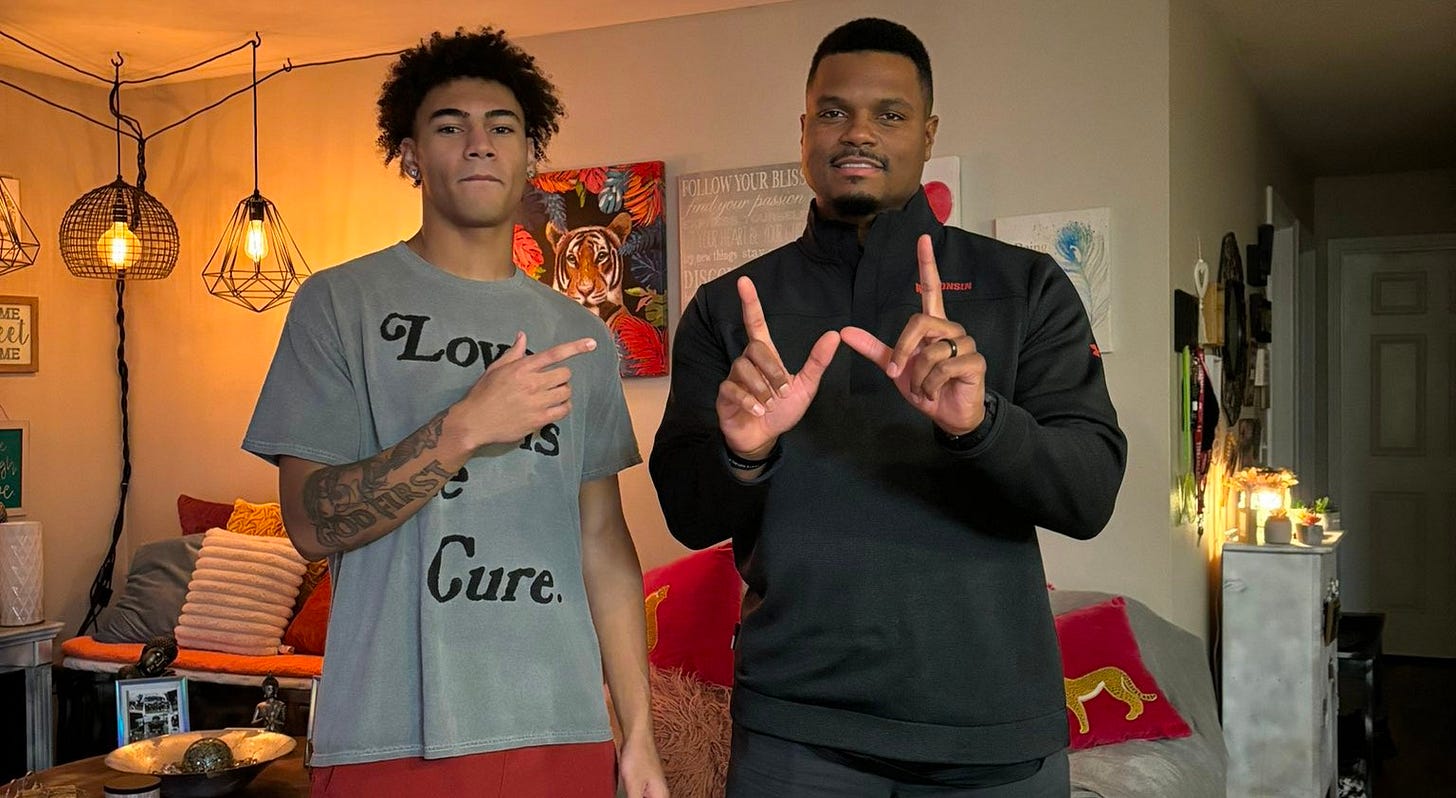 ImageWisconsin lands a verbal commitment from 2026 WR Tayshon Bardo