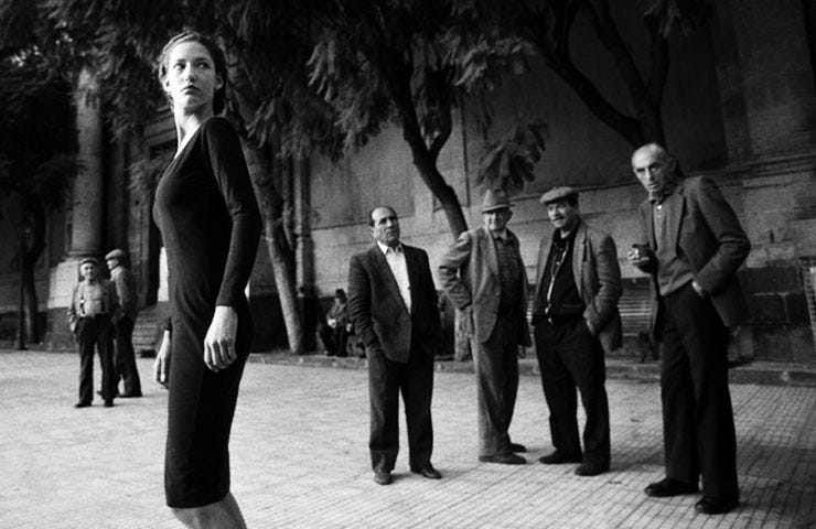 The Head-Turning Photography of Ferdinando Scianna