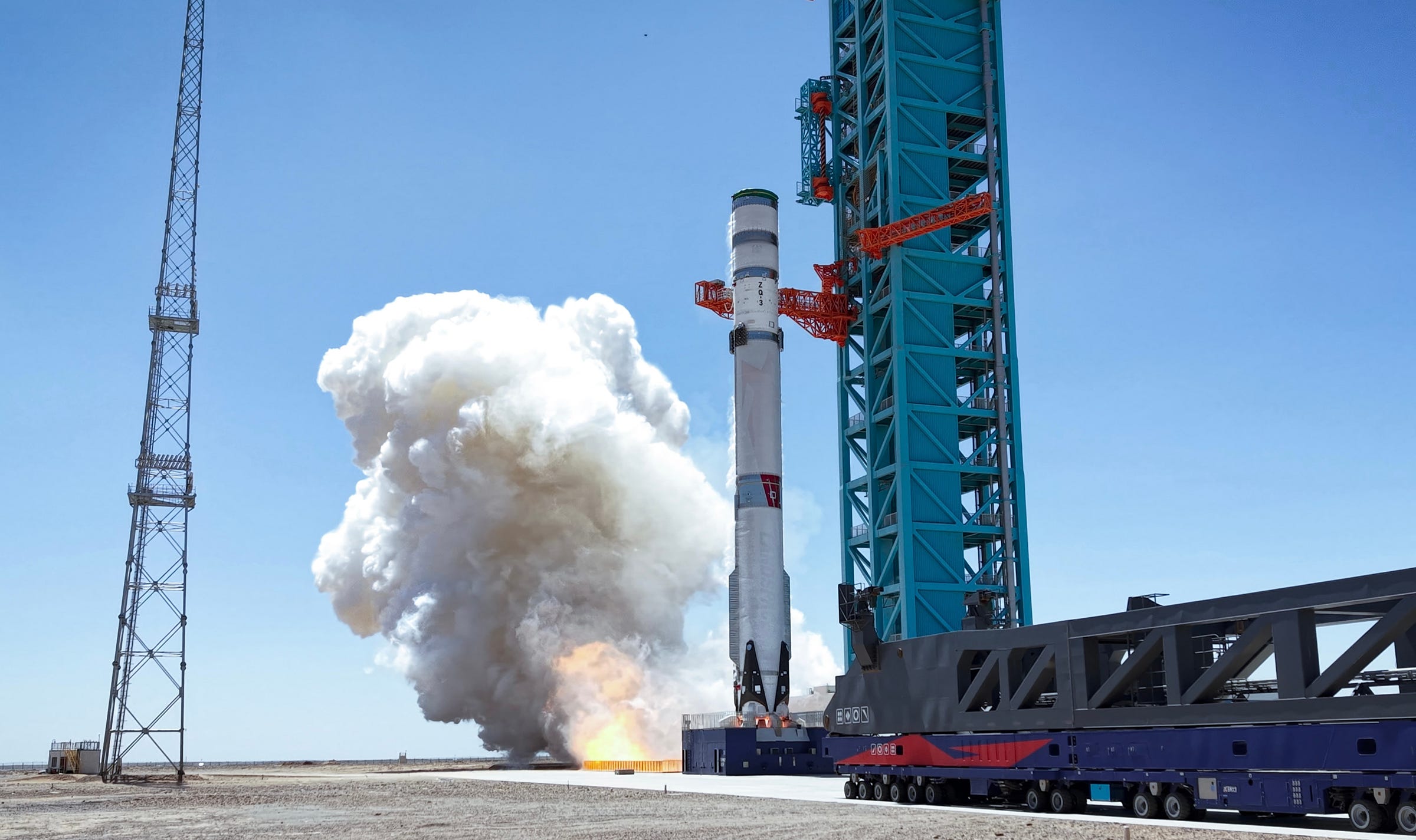 LandSpace’s Zhuque-3 Y2 vehicle performing its first-stage static-fire on June 29th at the Jiuquan Satellite Launch Center. 