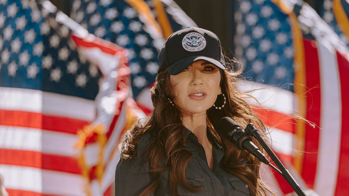 memeorandum: Kristi Noem Didn't Give a Sh*t About ‘the Details’ (Adrian Carrasquillo