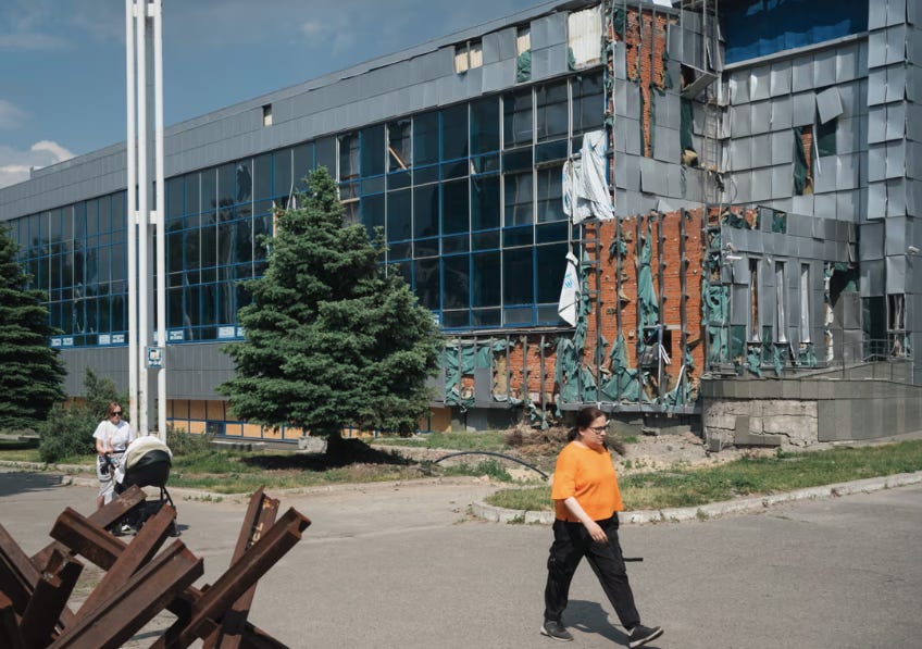 Life briefly existed on the moon in the form of astronaut poop Life briefly existed on the moon in the form of astronaut poop