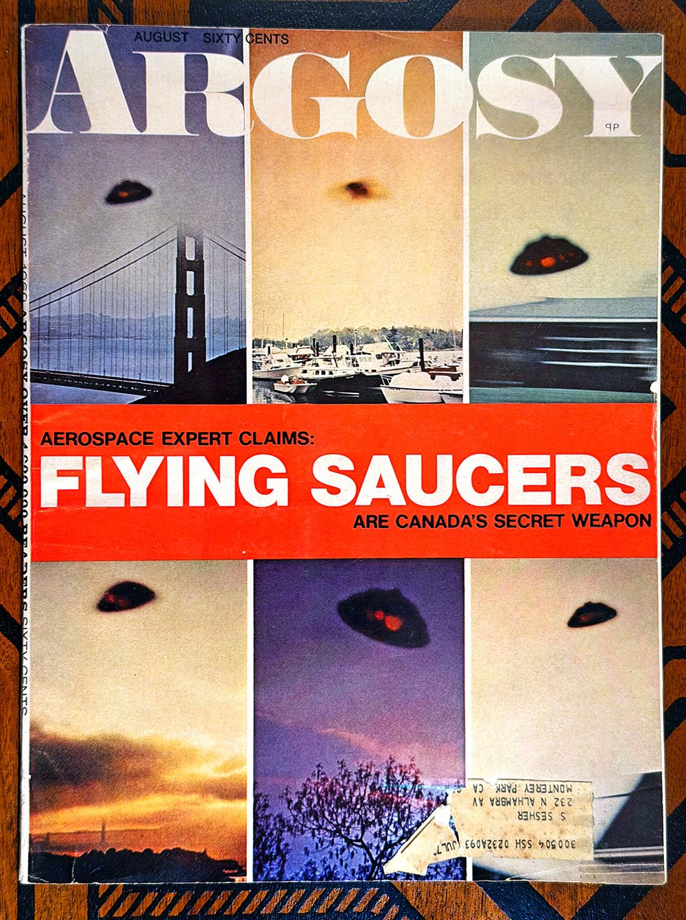 Flying Saucers - by Steve Cook - Secret Oranges
