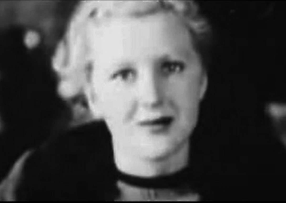 Eva Braun in 1935, a pivotal year in her relationship with Hitler. Eva Braun in 1935, a pivotal year in her relationship with Hitler.