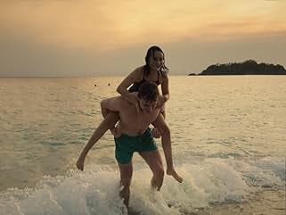 Frankie Corio and Paul Mescal in Aftersun (2022)