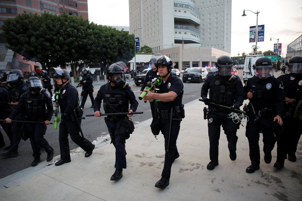 Protests erupt in Los Angeles as police confront anti-ICE protesters amid immigration  raids | South China Morning Post