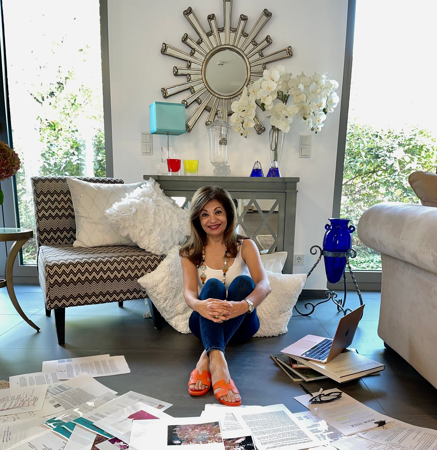 kiran-robinson-writing-her-first-book kiran-robinson-writing-her-first-book