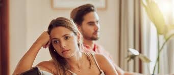 Body Language of Unhappy Married Couples