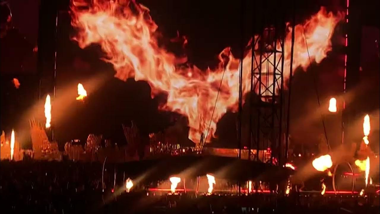 The Weeknd - Moth to a Flame (Live @ Rogers Centre Toronto, Ontario) -  YouTube