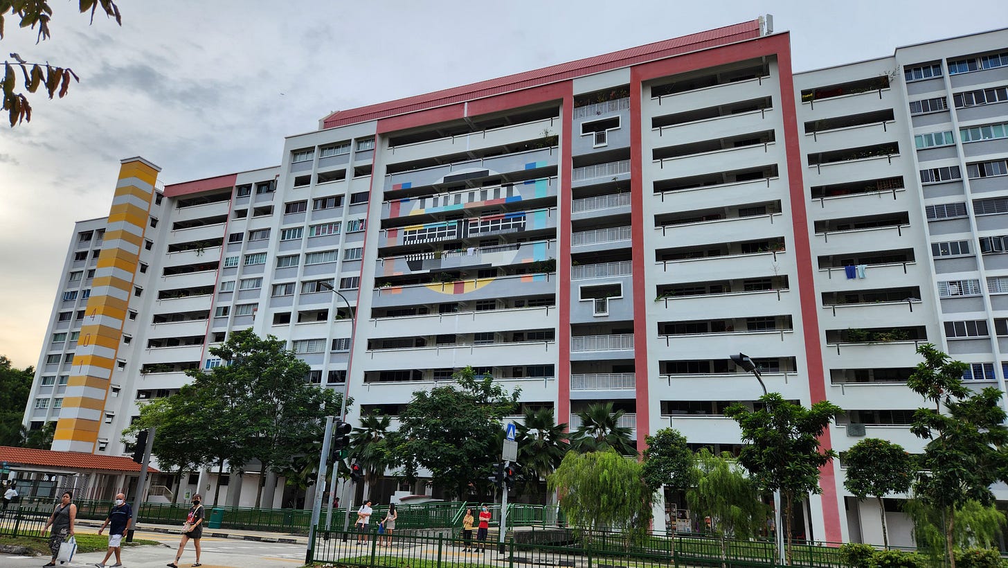 File:PM5544HDBTampines 01.jpg - Wikimedia Commons