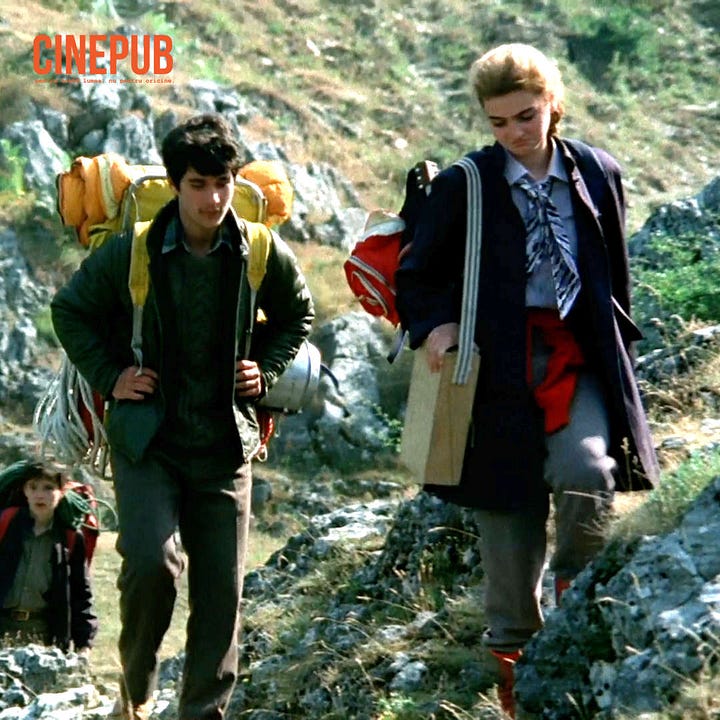 Cireșarii - still images