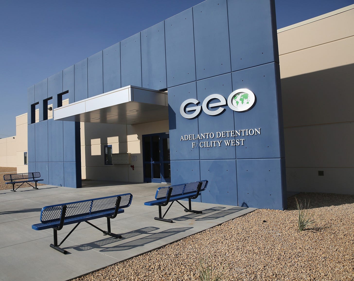 Top private prison companies see profits amid administration's immigration  crackdown - ABC News