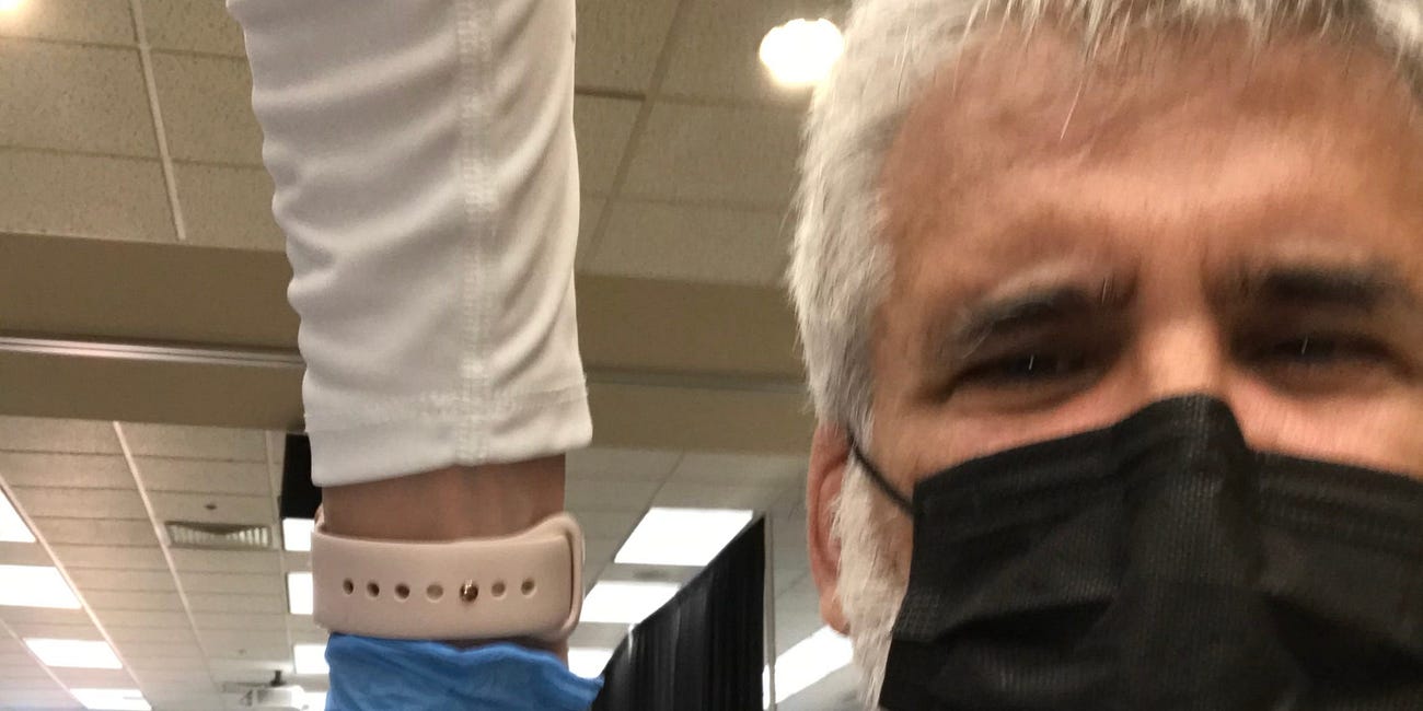 Is this Malone taking the COVID mRNA shot that he said was unsafe? That he said the mRNA vaccine was unsafe? He who invented the technology? Did he not know based on clear evidence the masks did not 