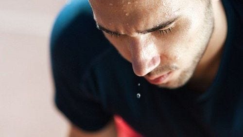 Ra nhiều mồ hôi khi tập thể dục có tốt không? | Vinmec