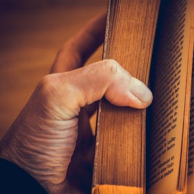 How to Connect with Fellow Readers