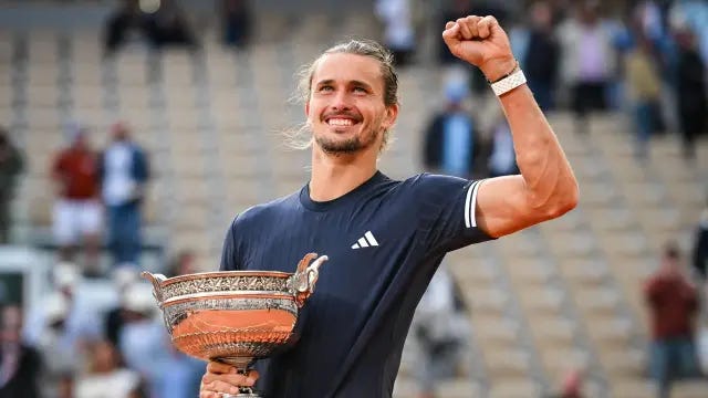 Alexander Zverev corta una entrevista tras ser preguntado por los casos de  violencia doméstica: "Deberíamos parar"